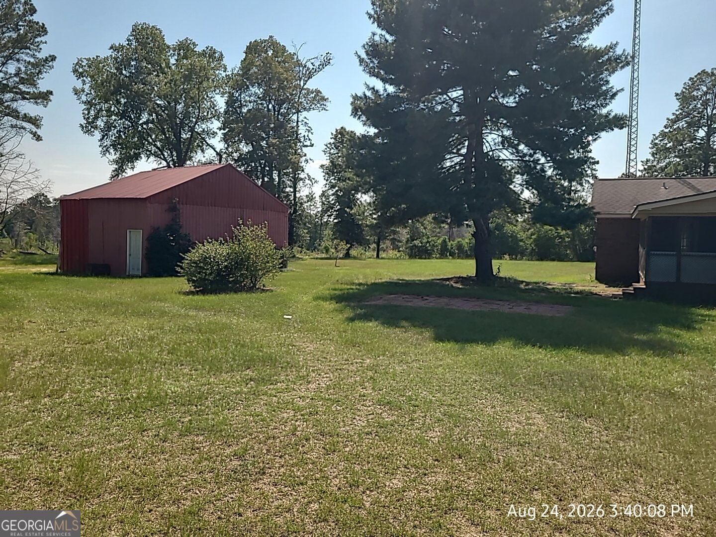 563 Pinehill Road Property Photo 3