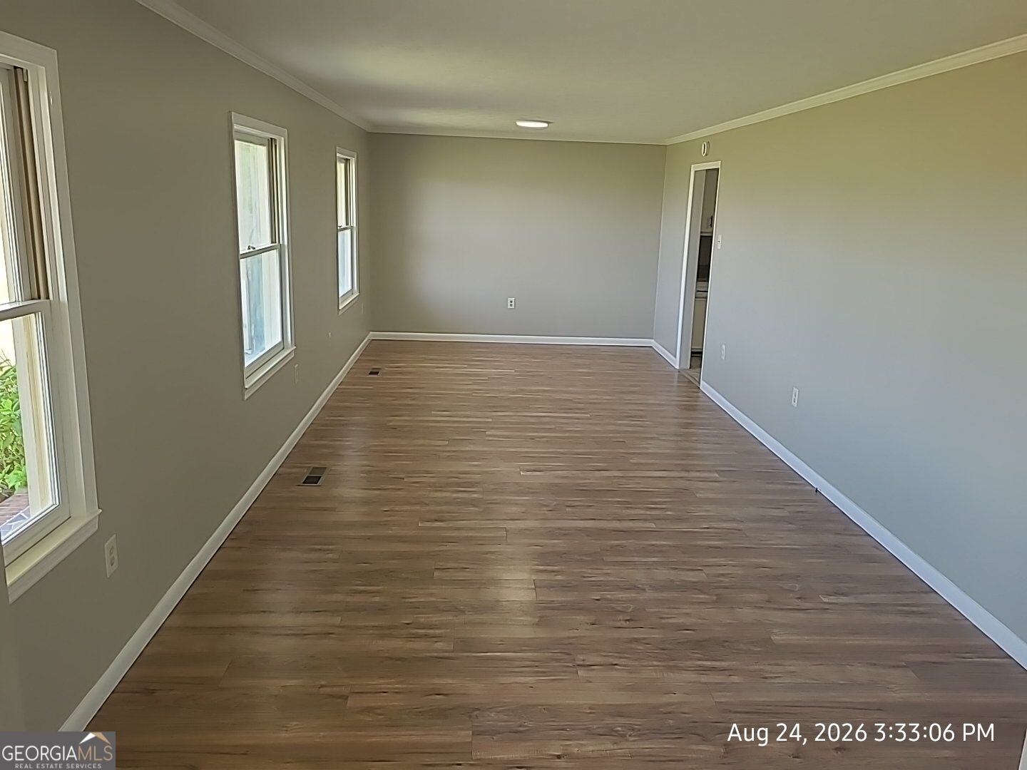 563 Pinehill Road Property Photo 6