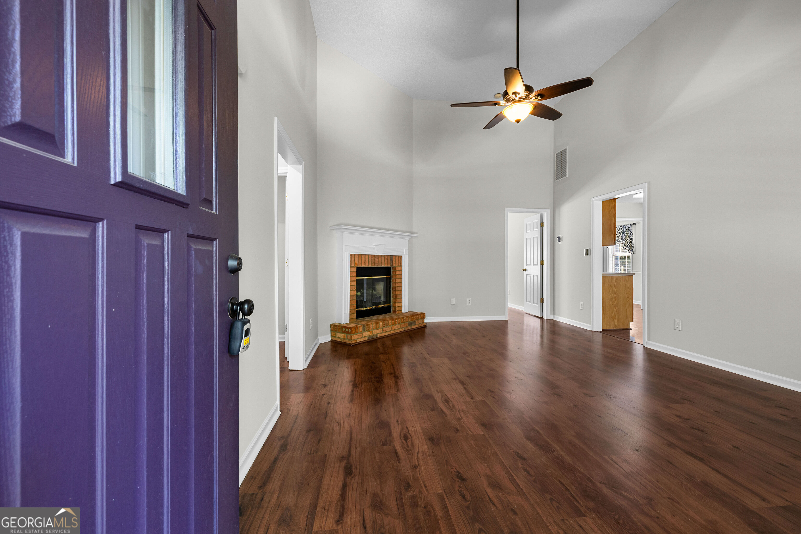 20 Walton Woods Drive Property Photo 7