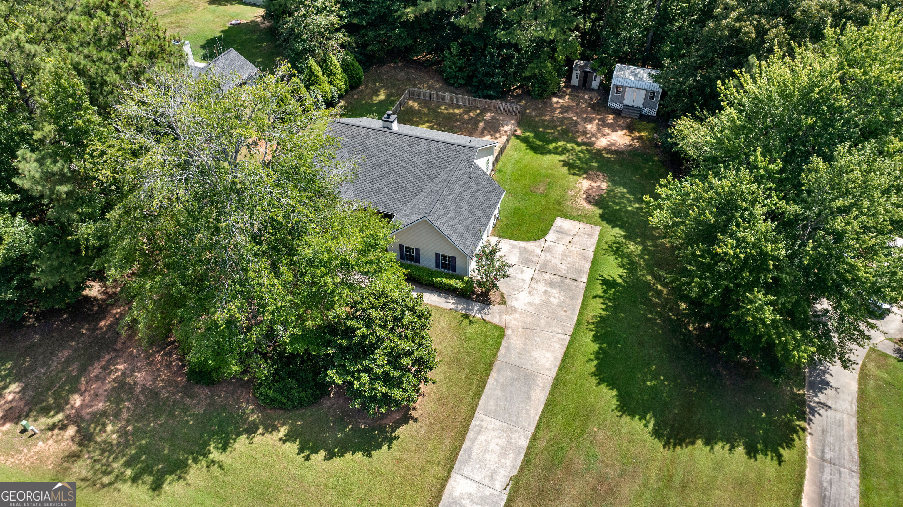 20 Walton Woods Drive Property Photo 31