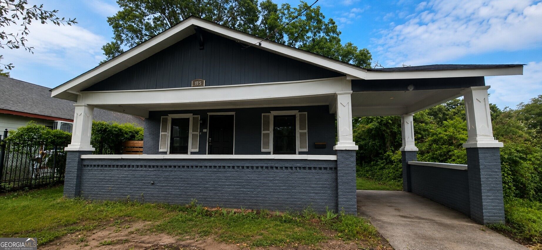 415 King Arnold Street Property Photo 1