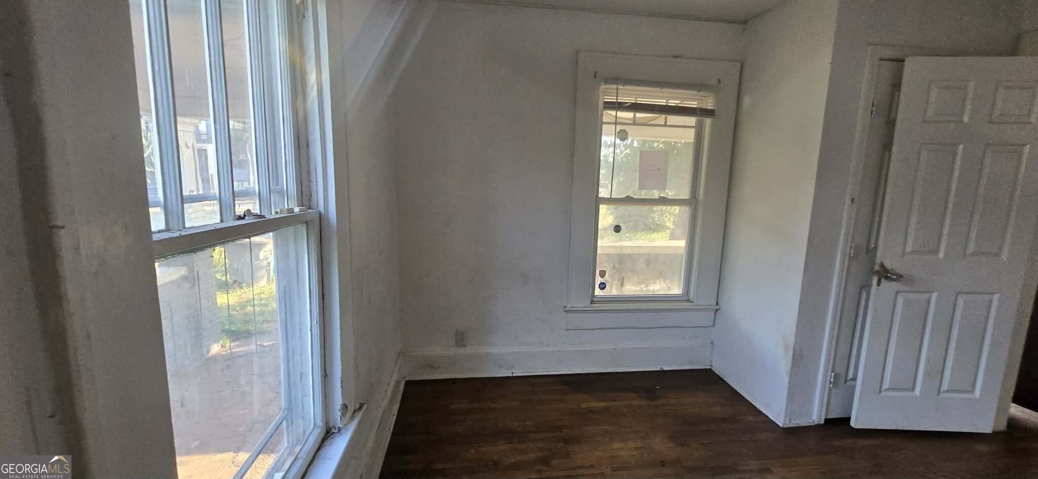 415 King Arnold Street Property Photo 14