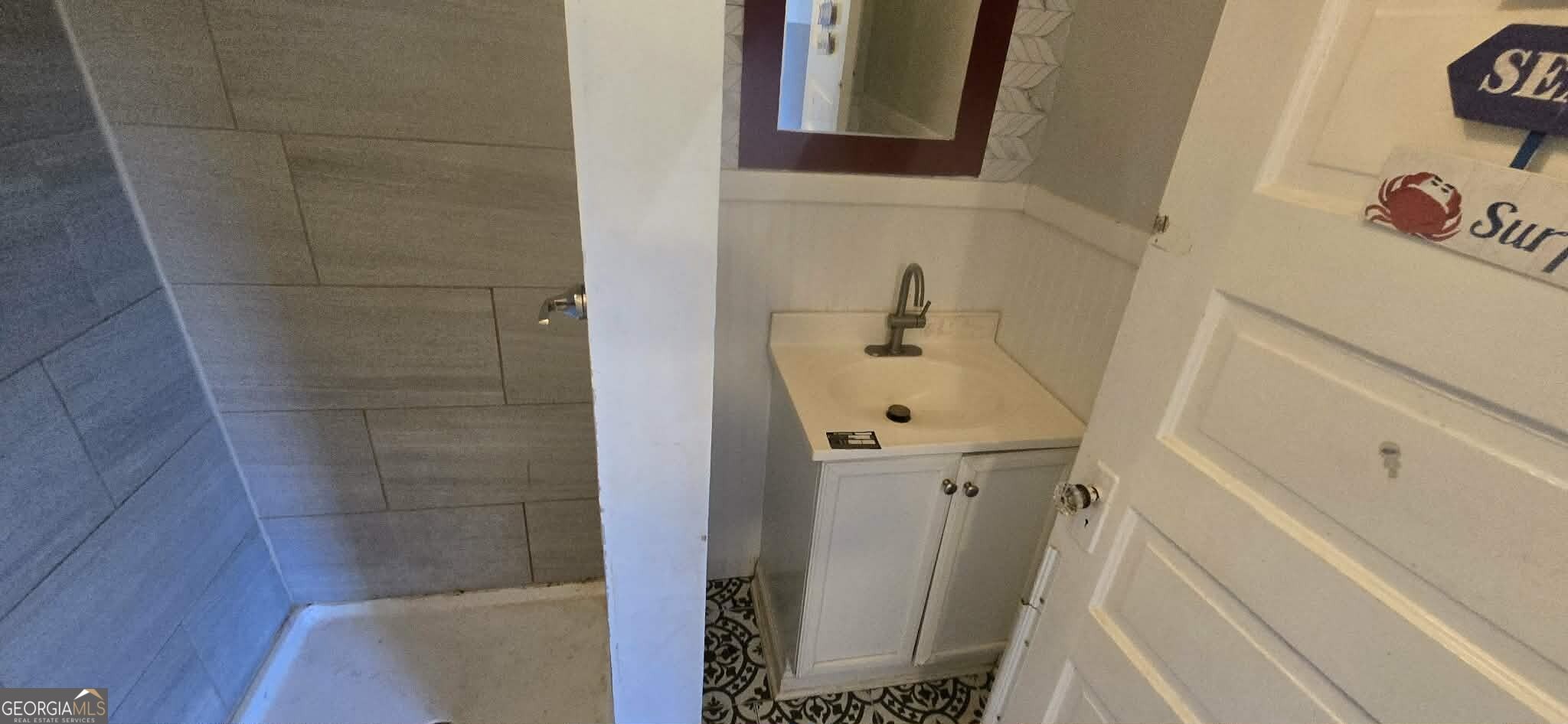 415 King Arnold Street Property Photo 15