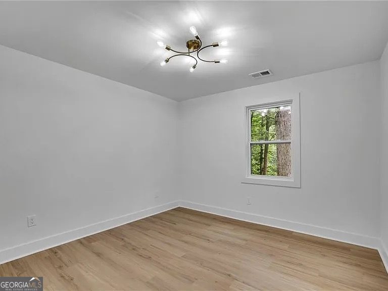 2000 Doefield Street Property Photo 25