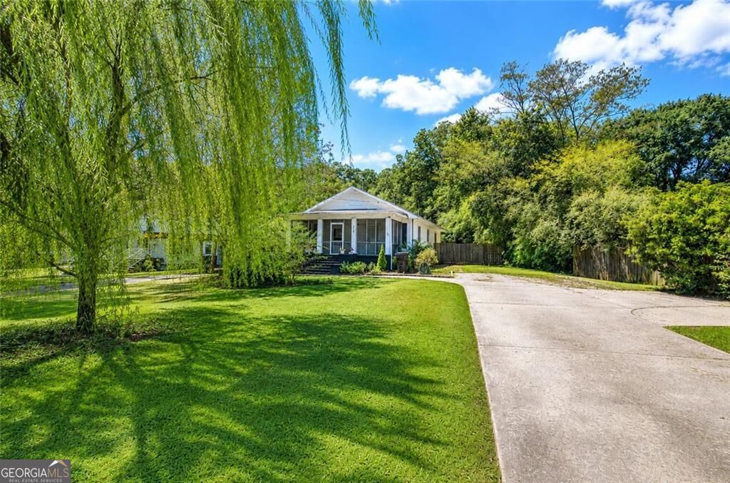 219 Etowah Drive Property Photo 1