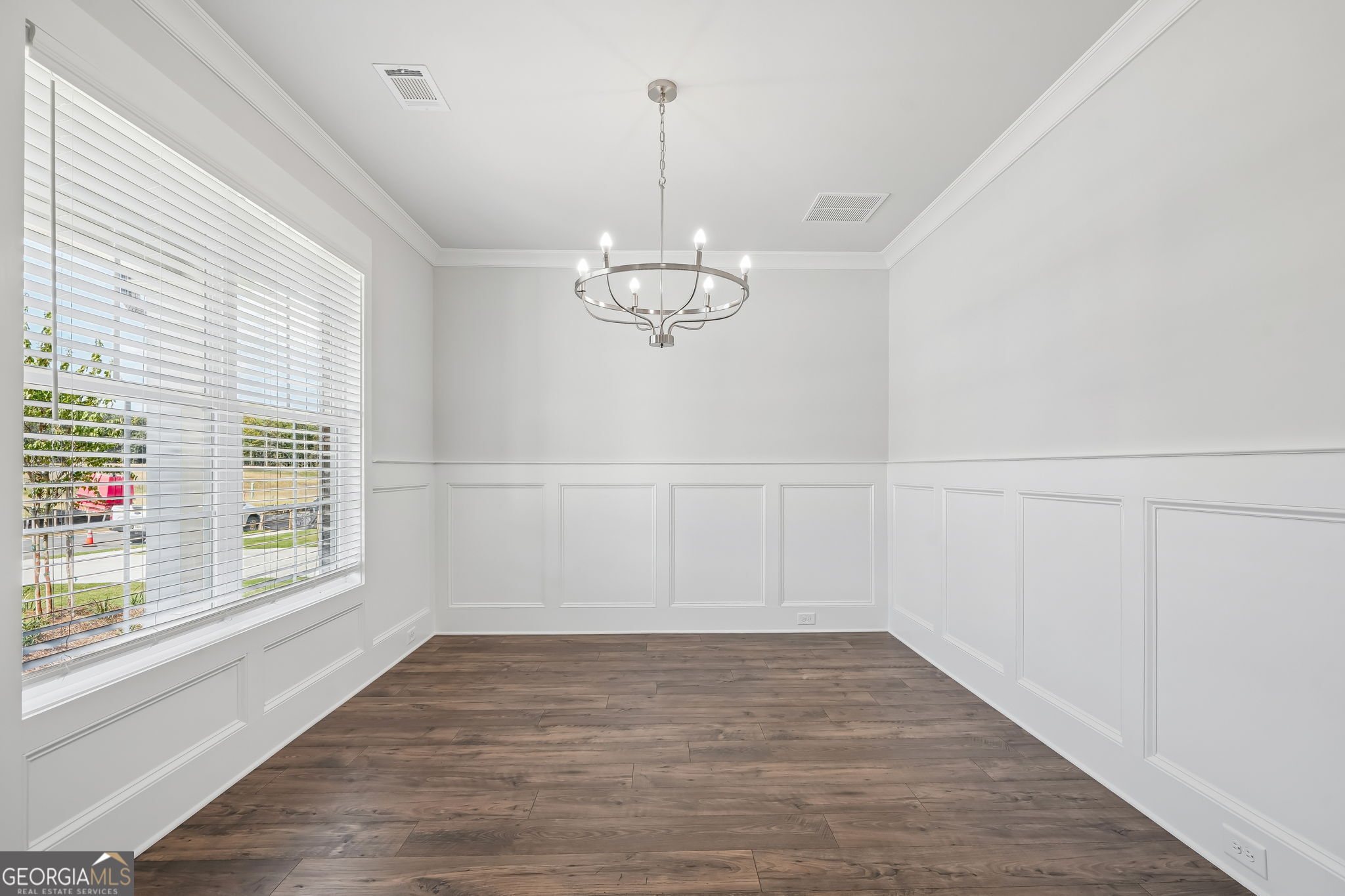 1631 Mount Moriah Road Property Photo 3