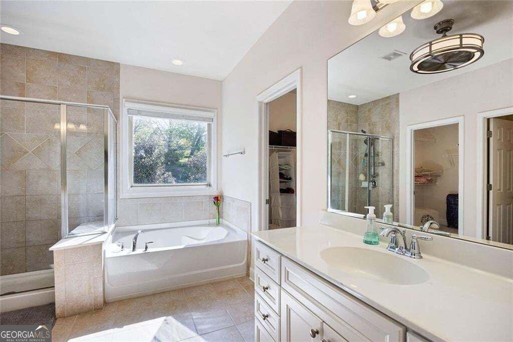 4824 Blue Elm Lane Se Unit 1 Property Photo 26