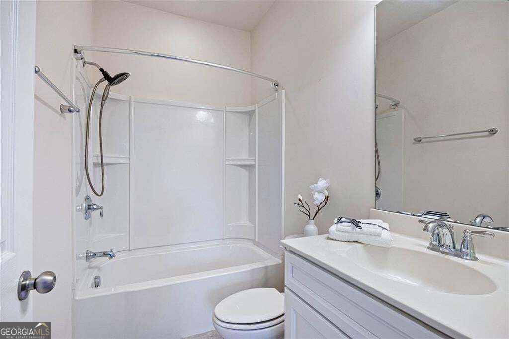 4824 Blue Elm Lane Se Unit 1 Property Photo 34