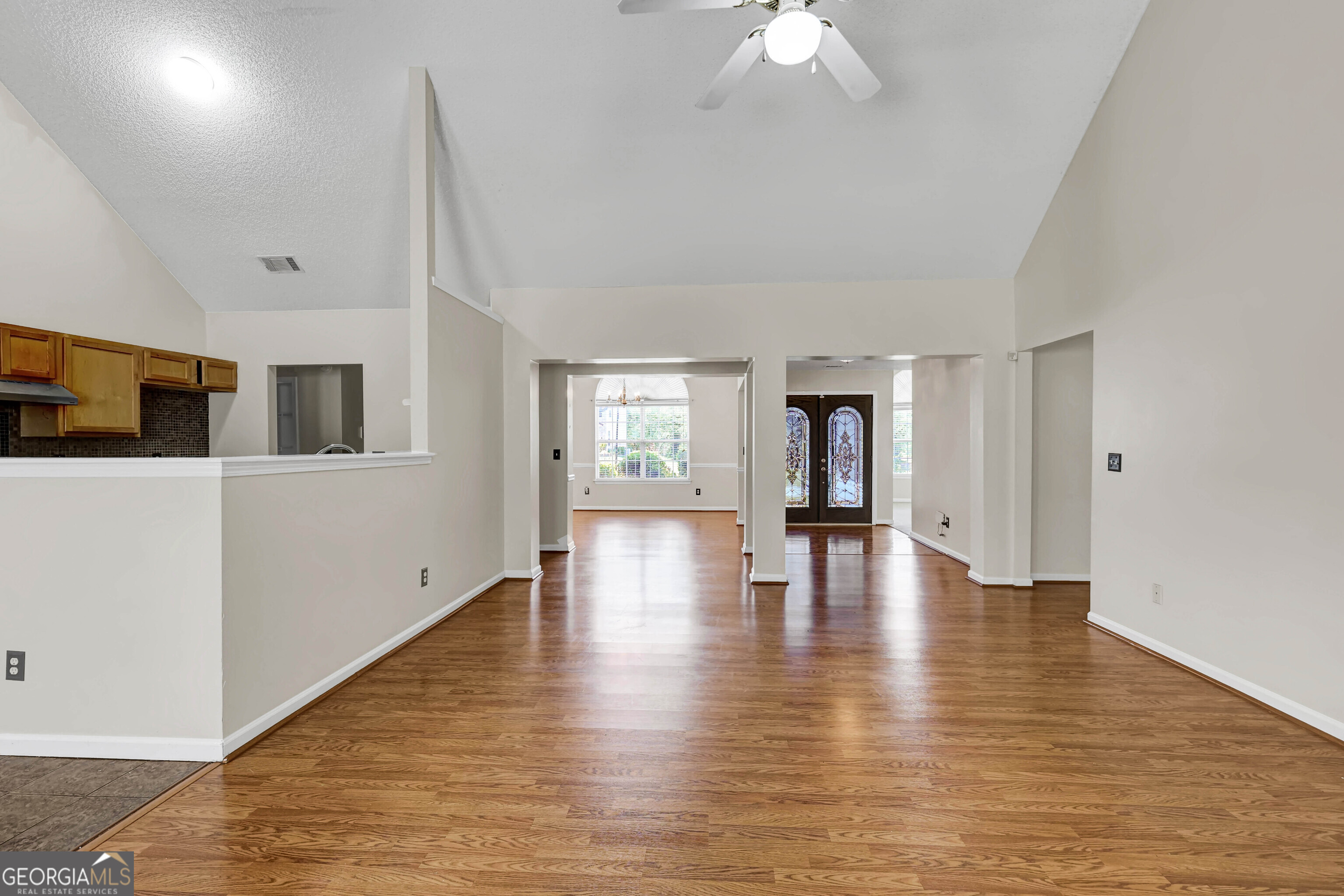 6827 Hill Creek Cove Property Photo 12
