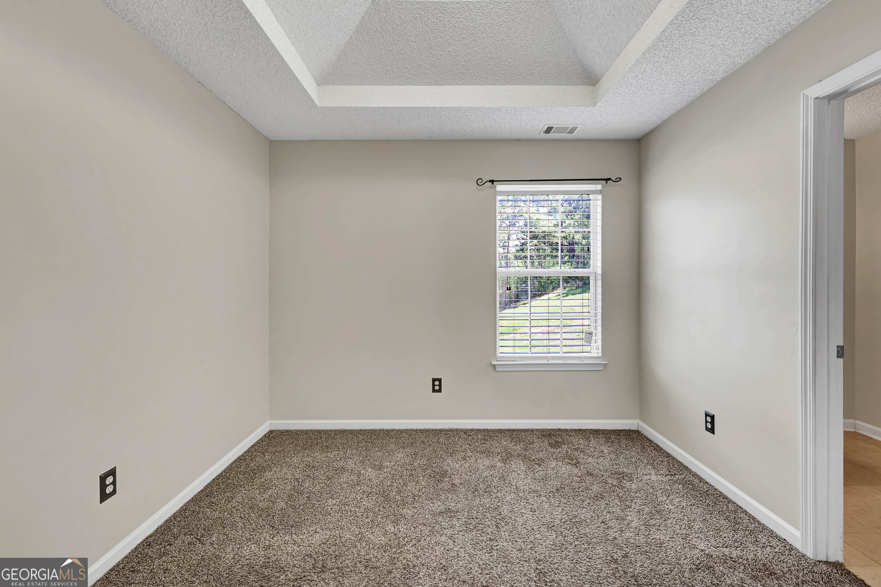 6827 Hill Creek Cove Property Photo 22