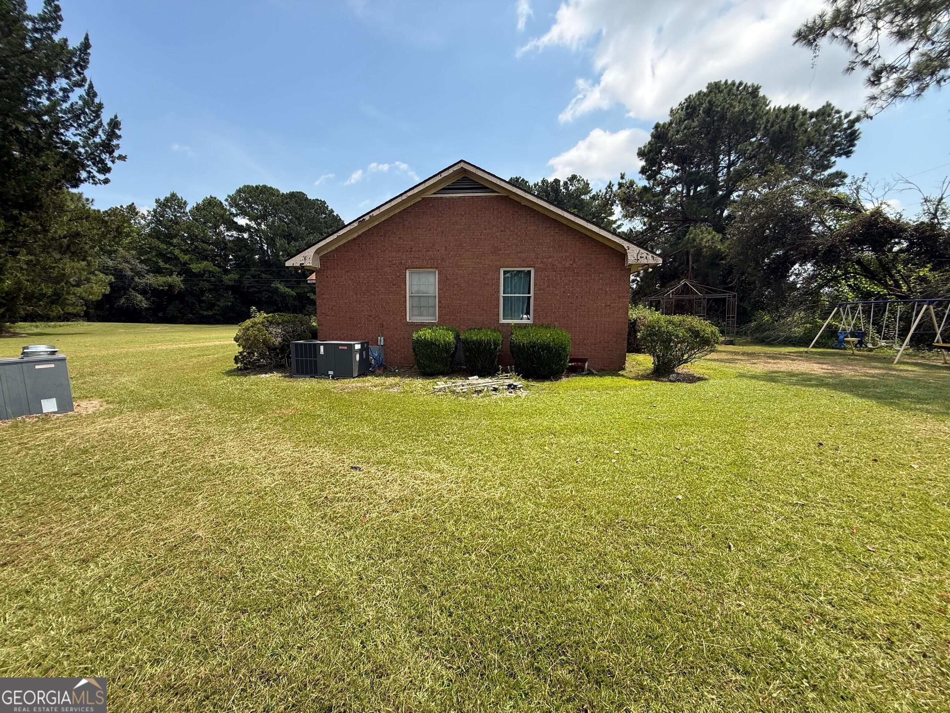 319 Poppy Road Property Photo 5