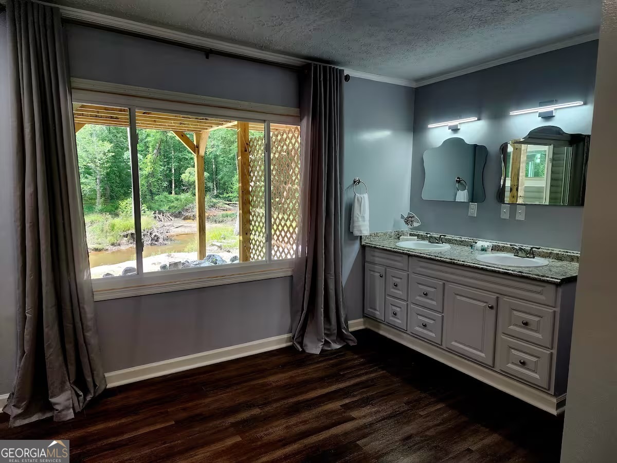 326 Turkey Run Property Photo 108