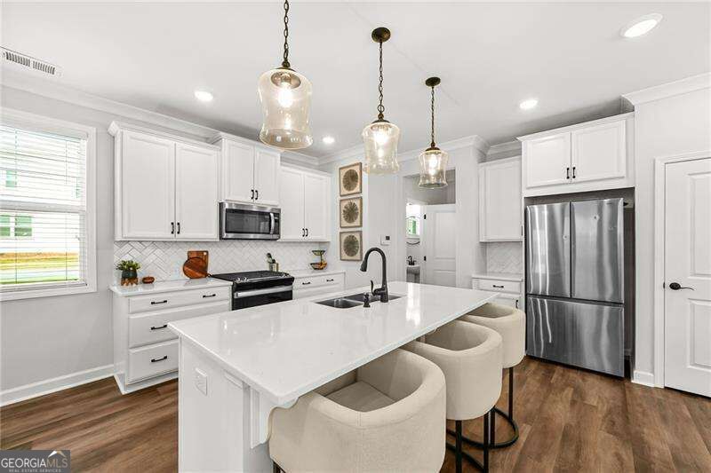 3747 Silvery Way Property Photo 12