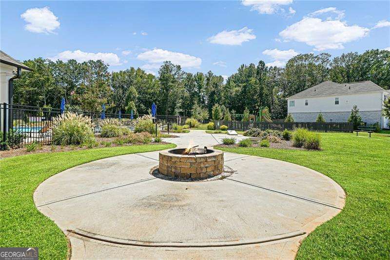 3747 Silvery Way Property Photo 45