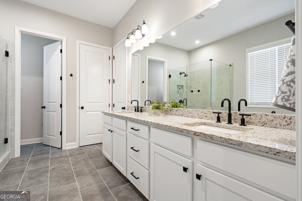 213 Fieldbrook Crossing Property Photo 32