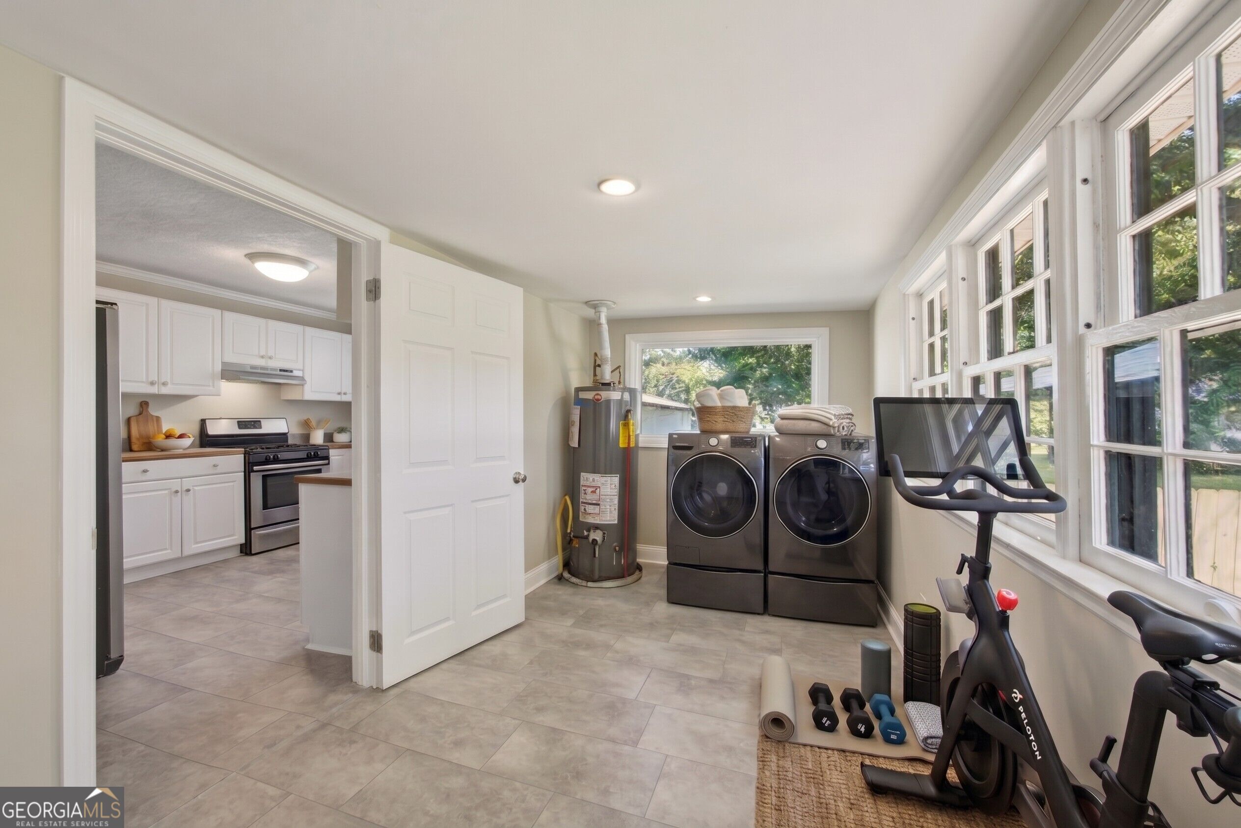 1066 Key Road Se Property Photo 5