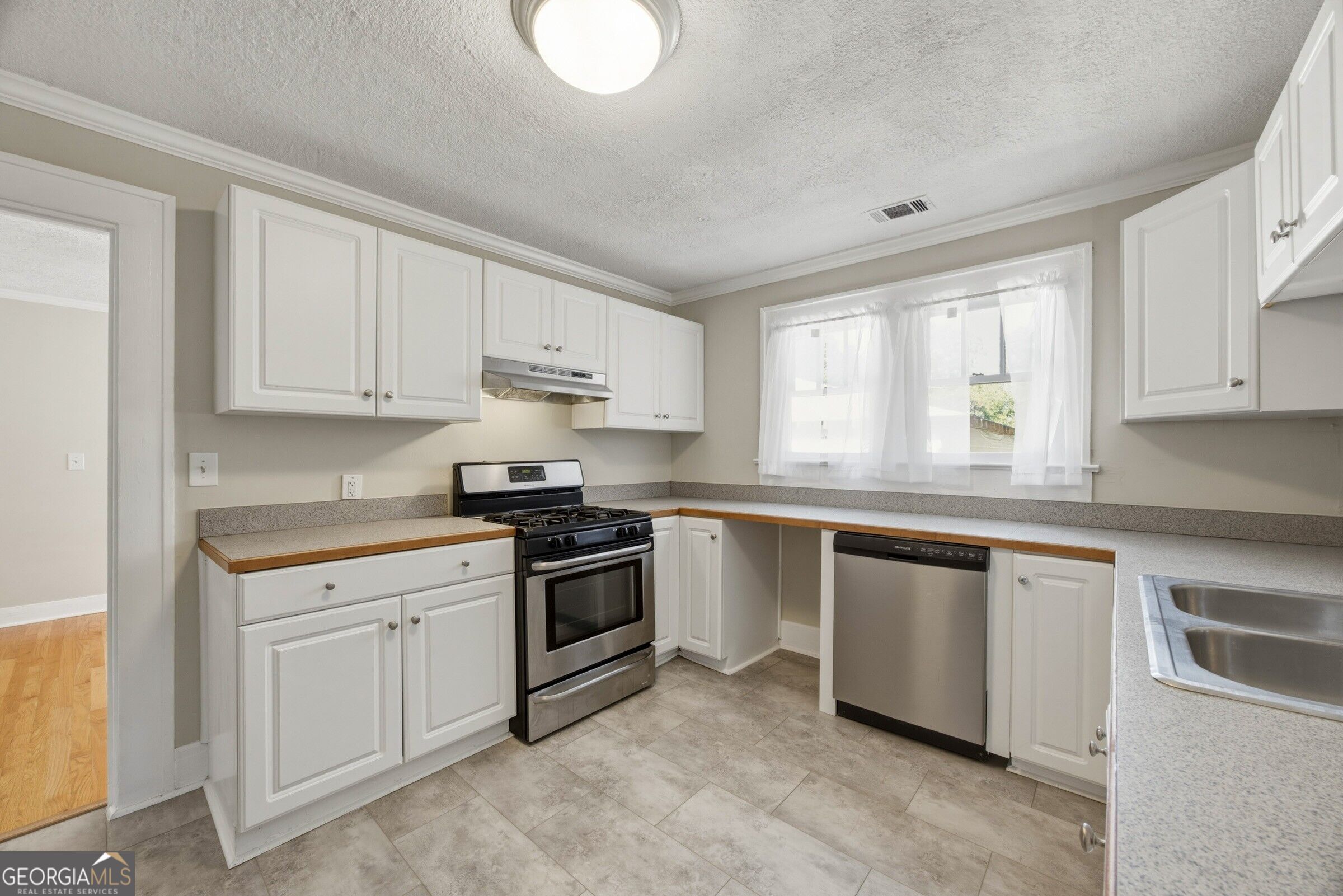 1066 Key Road Se Property Photo 17