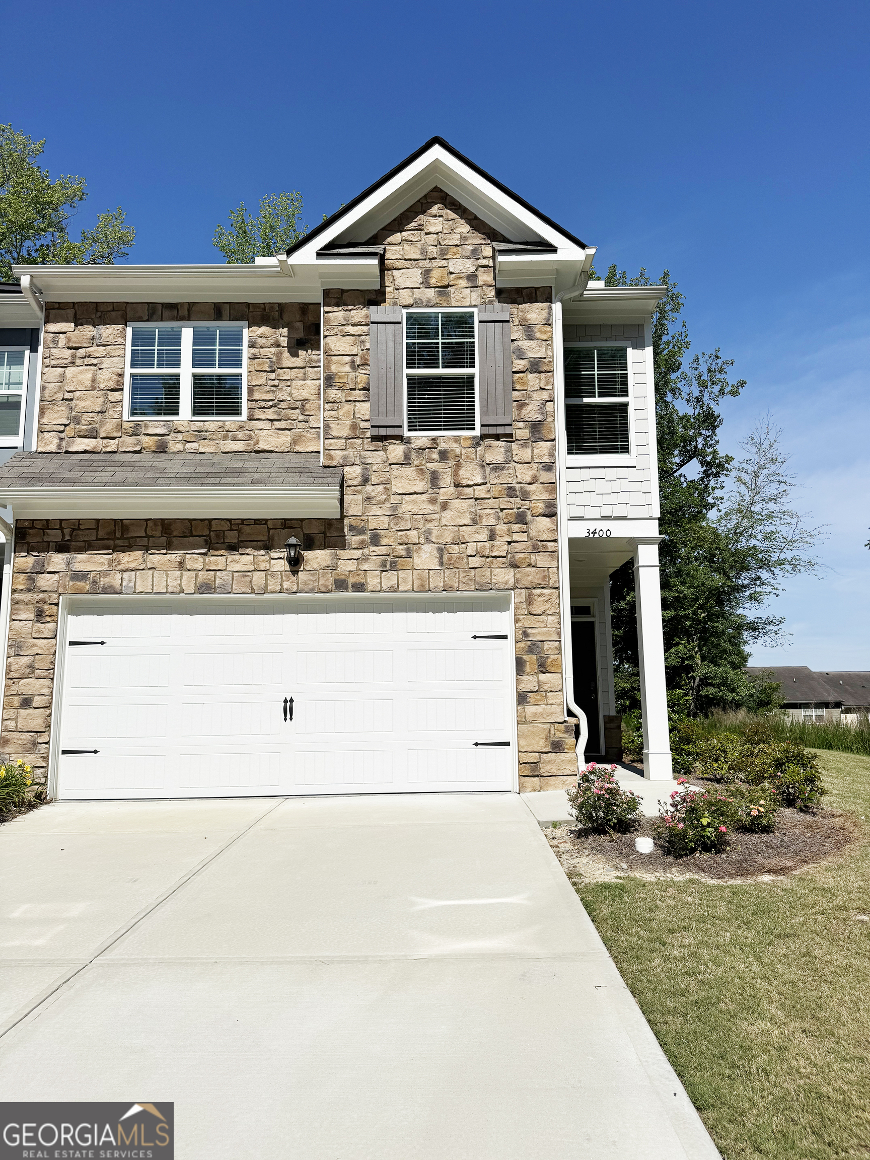 3400 Greyton Drive Property Photo 1