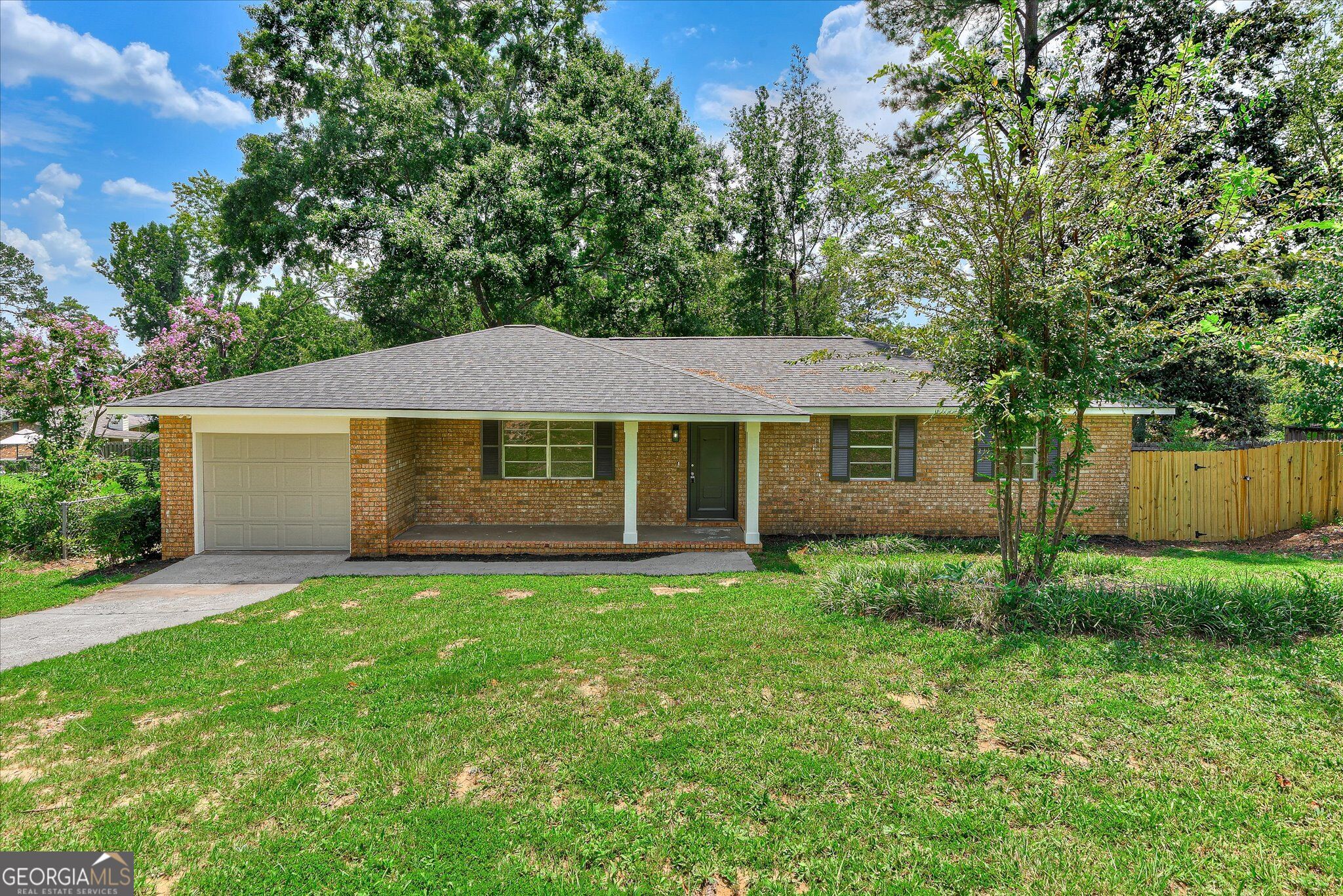 3024 Sterling Road Property Photo 1