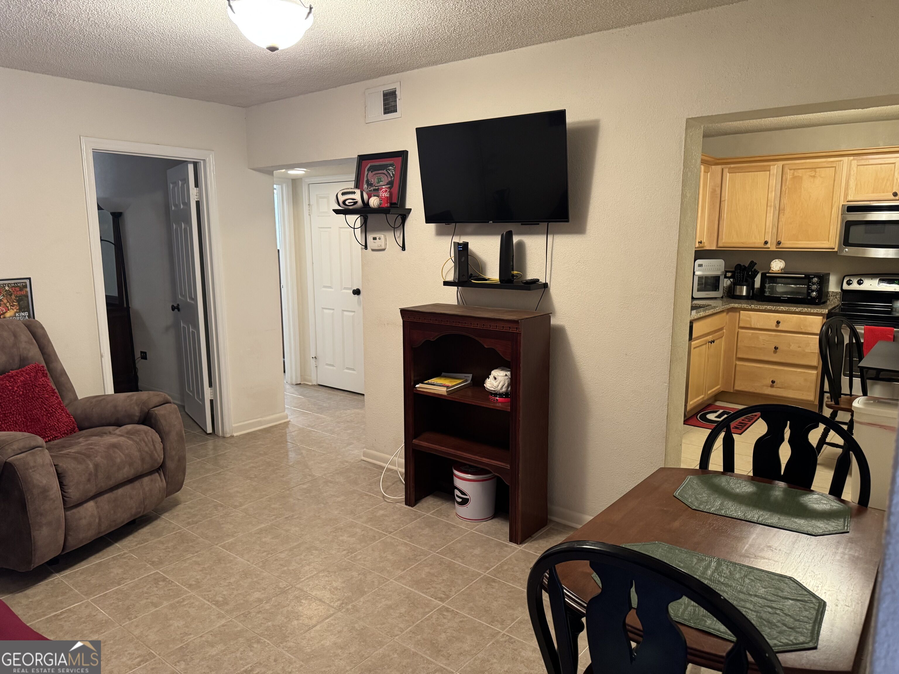 250 Little Street # 108 Property Photo 3