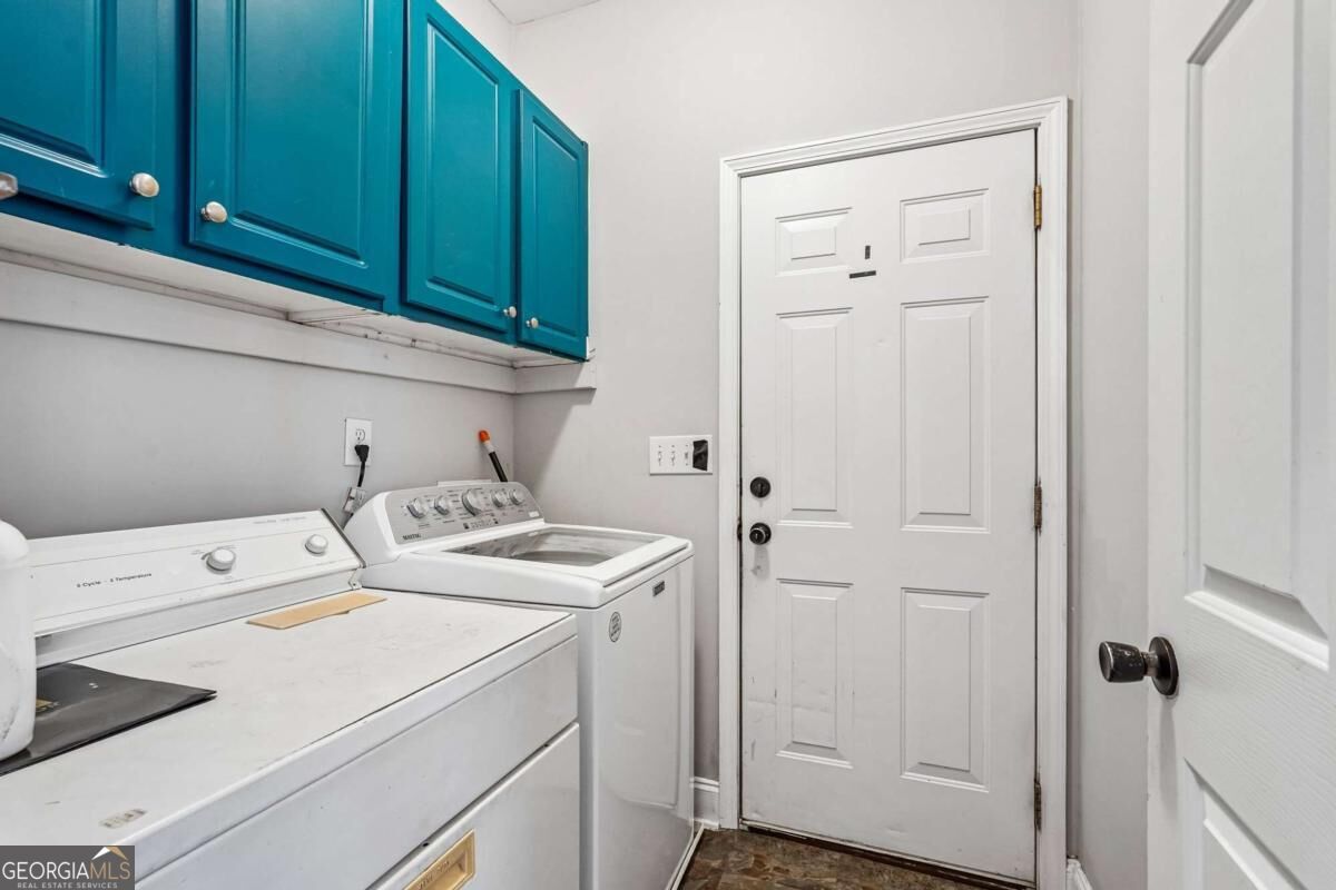 4010 Embassy Way Property Photo 53