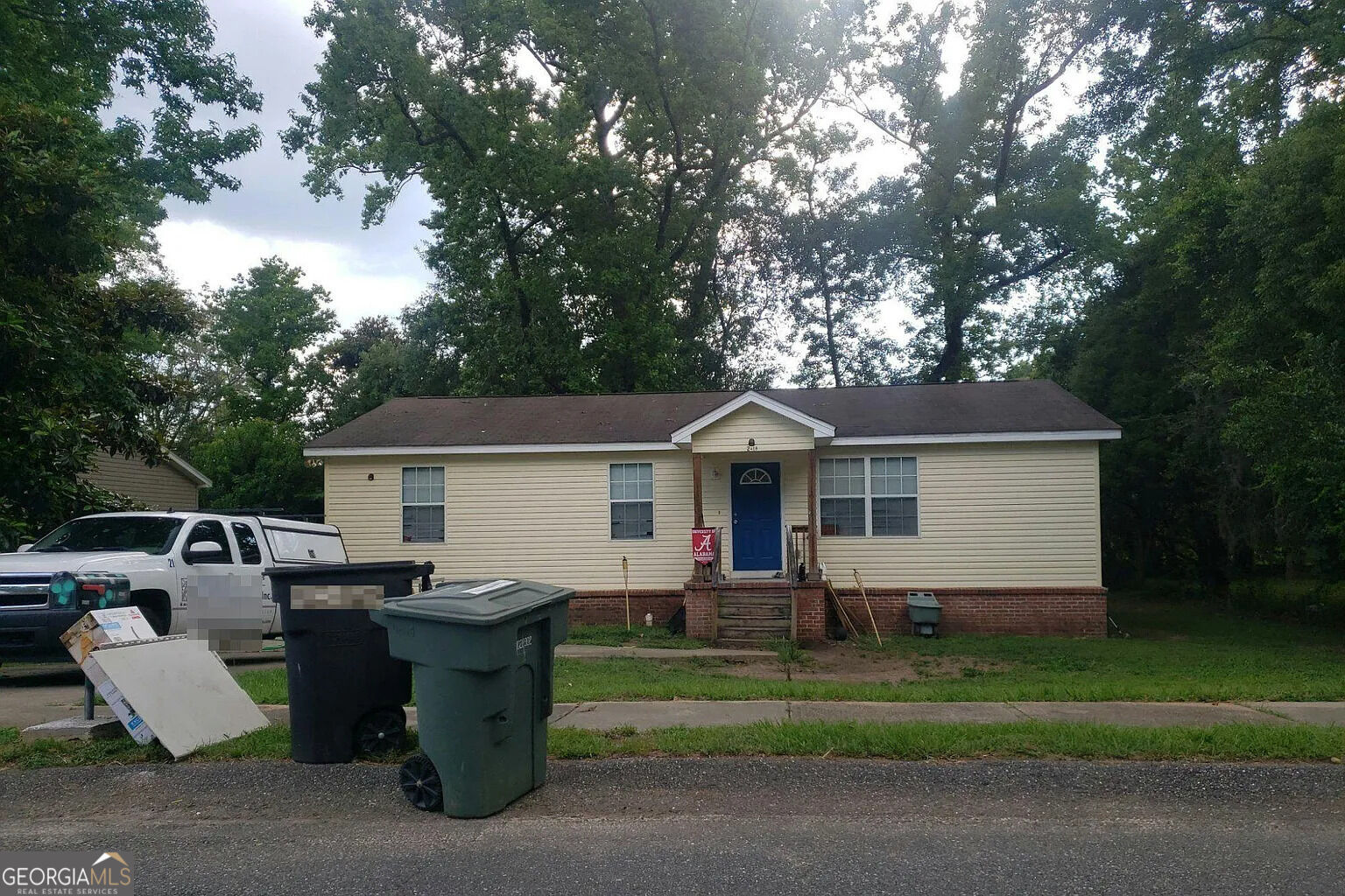 2418 Pontiac Drive