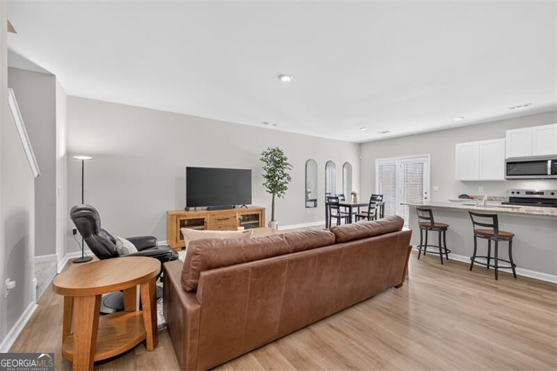 181 Deerberry Drive Property Photo 2