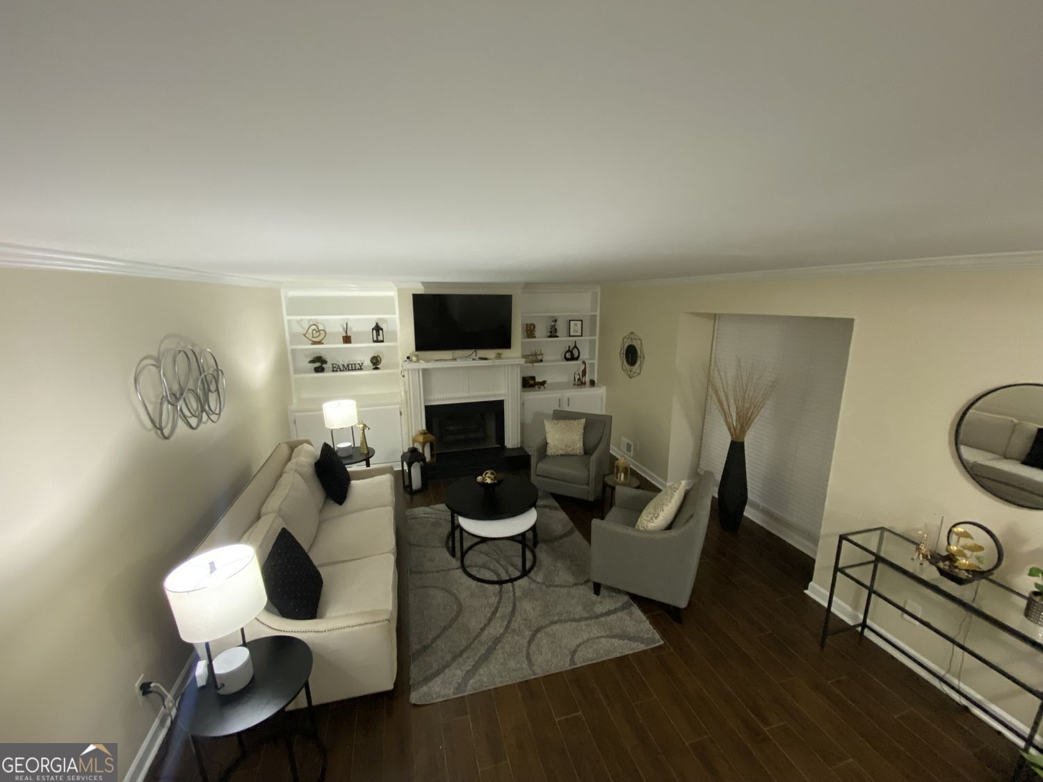 1640 Canberra Drive Property Photo 8
