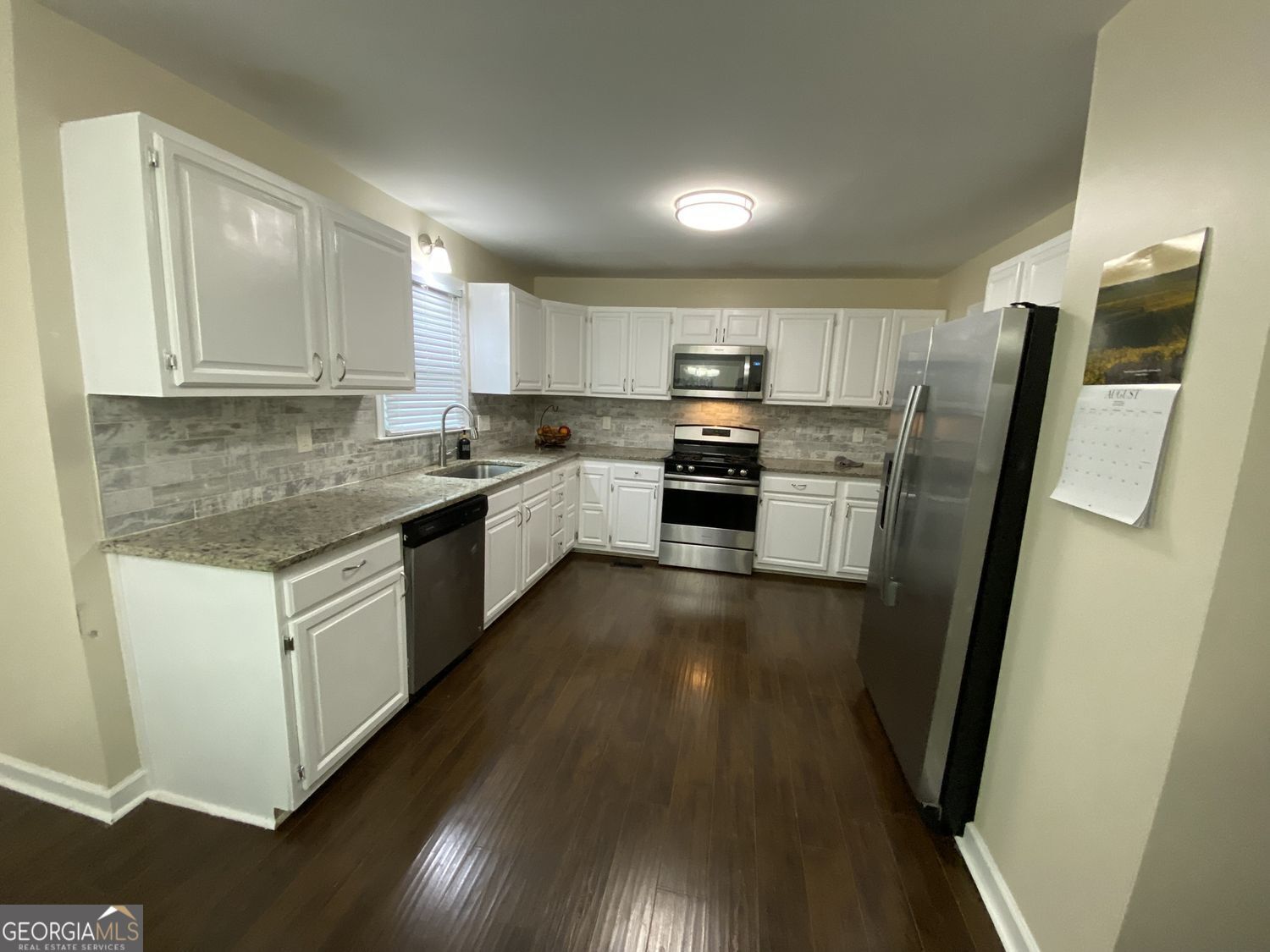 1640 Canberra Drive Property Photo 11