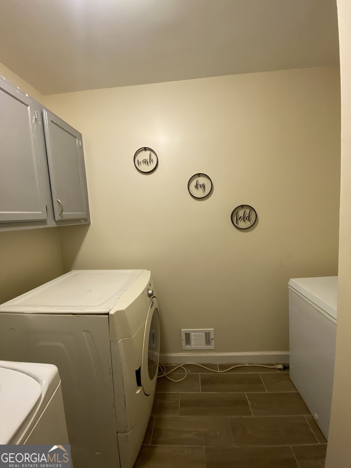 1640 Canberra Drive Property Photo 18