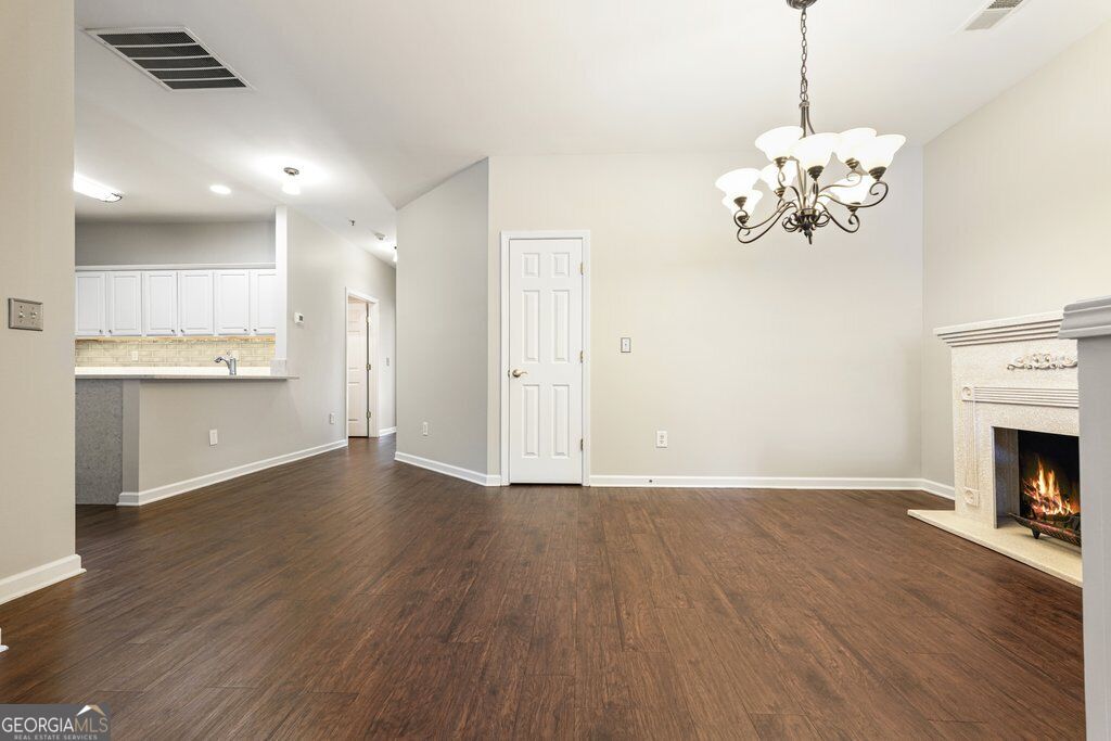 222 Riverstone Place Property Photo 10