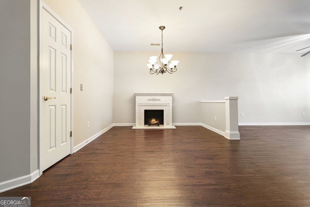 222 Riverstone Place Property Photo 11