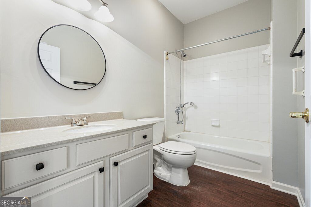 222 Riverstone Place Property Photo 29