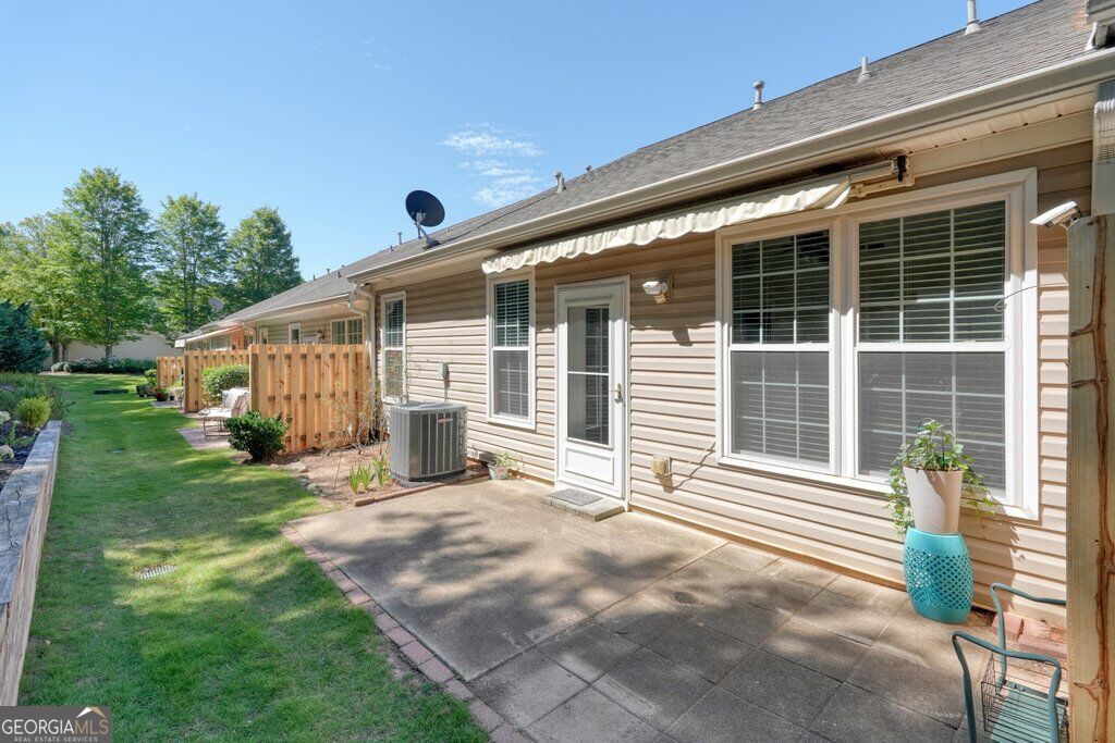 222 Riverstone Place Property Photo 34