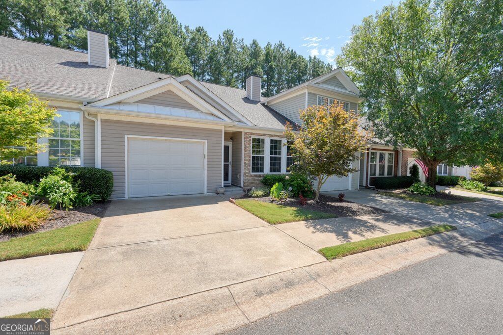 222 Riverstone Place Property Photo 39