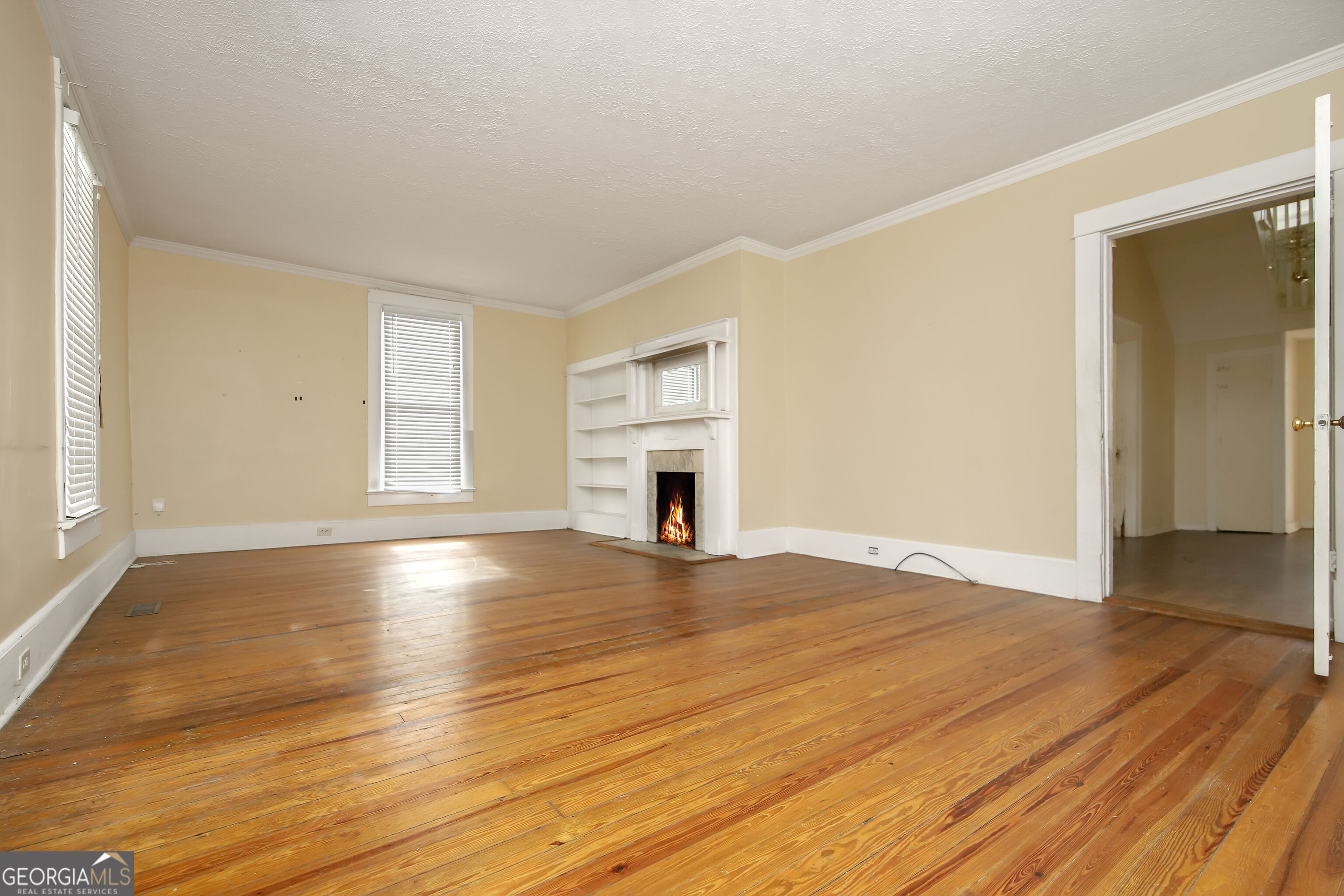 304 Boulevard Property Photo 5