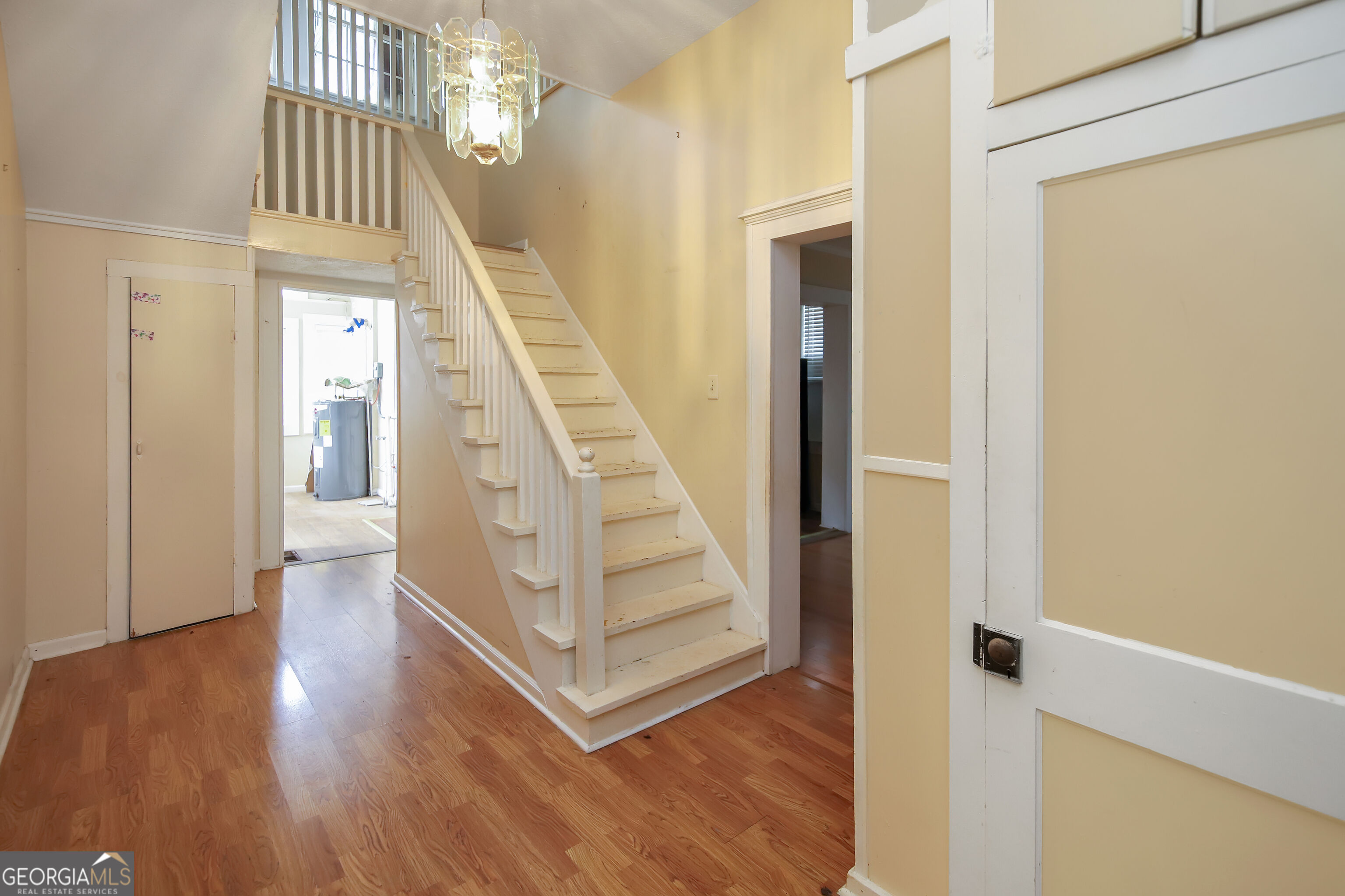 304 Boulevard Property Photo 8