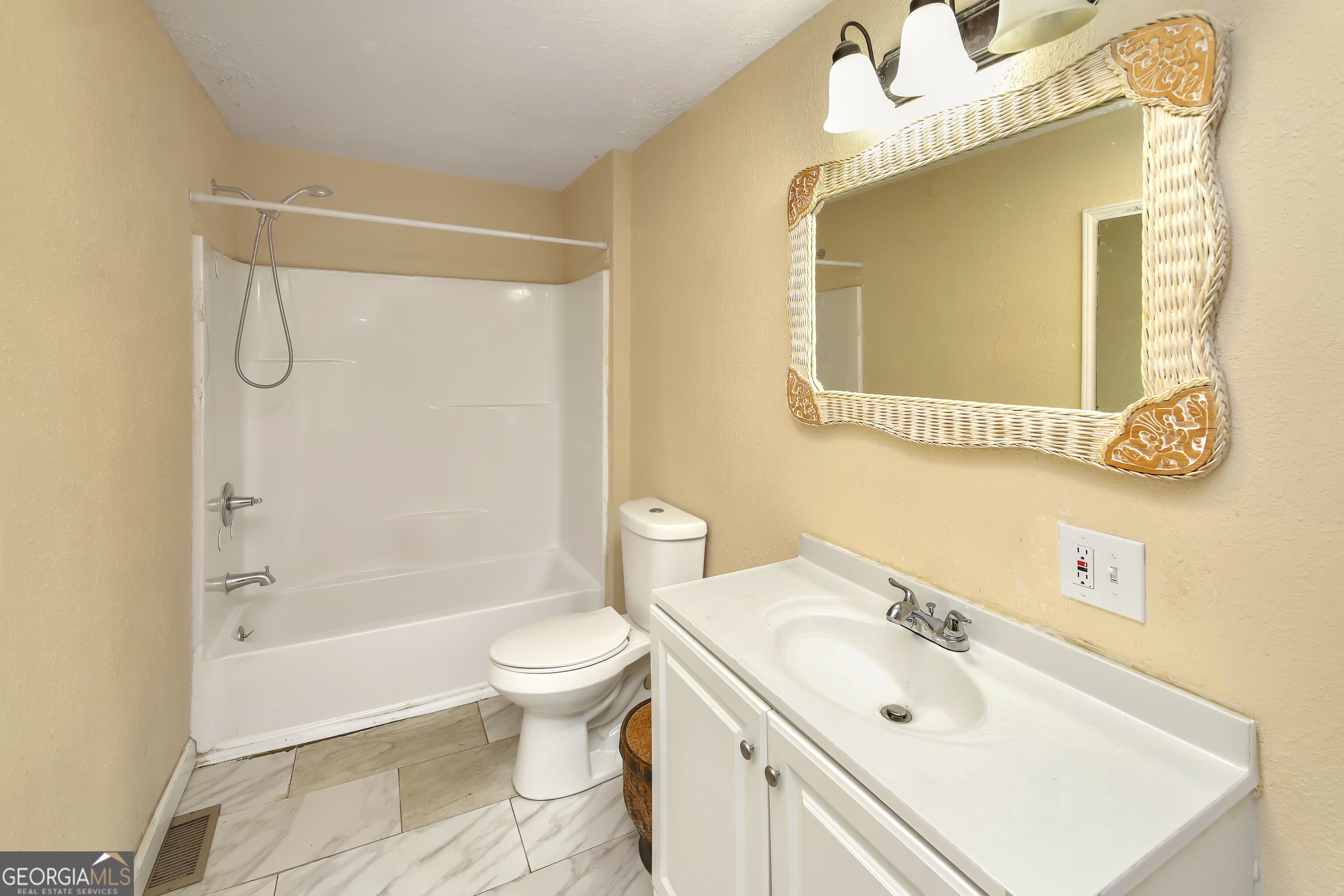 304 Boulevard Property Photo 11