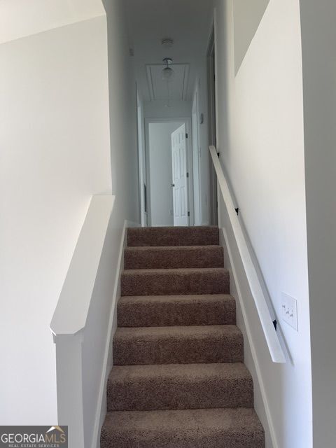 105 Thornwood Drive Ne Property Photo 9