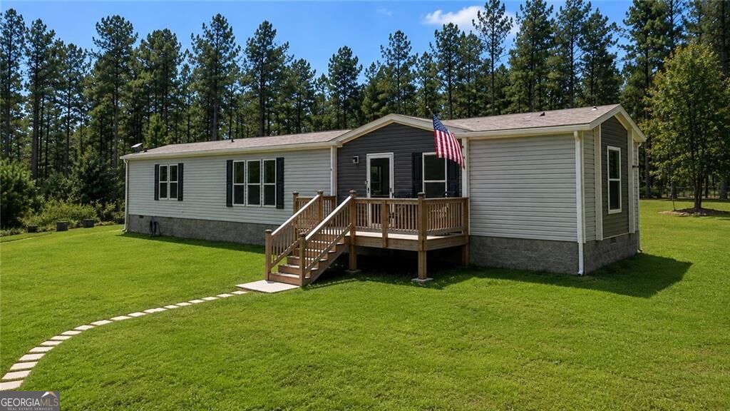 3390 Pleasant Valley Road Se Property Photo 1