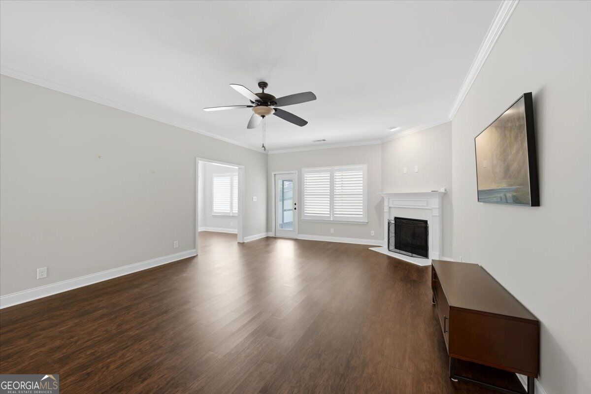 368 Carillon Lane Property Photo 5