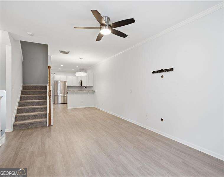 1057 Liberty Parkway Nw Property Photo 5