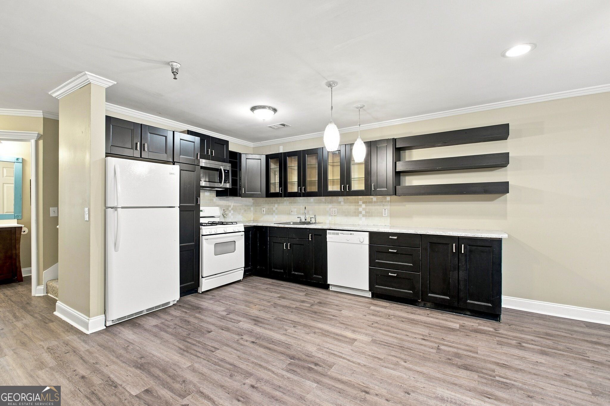 311 Brookside Way Property Photo 13