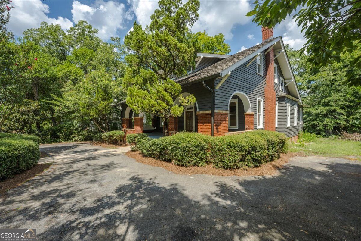 164 Oakhaven Avenue Property Photo 2