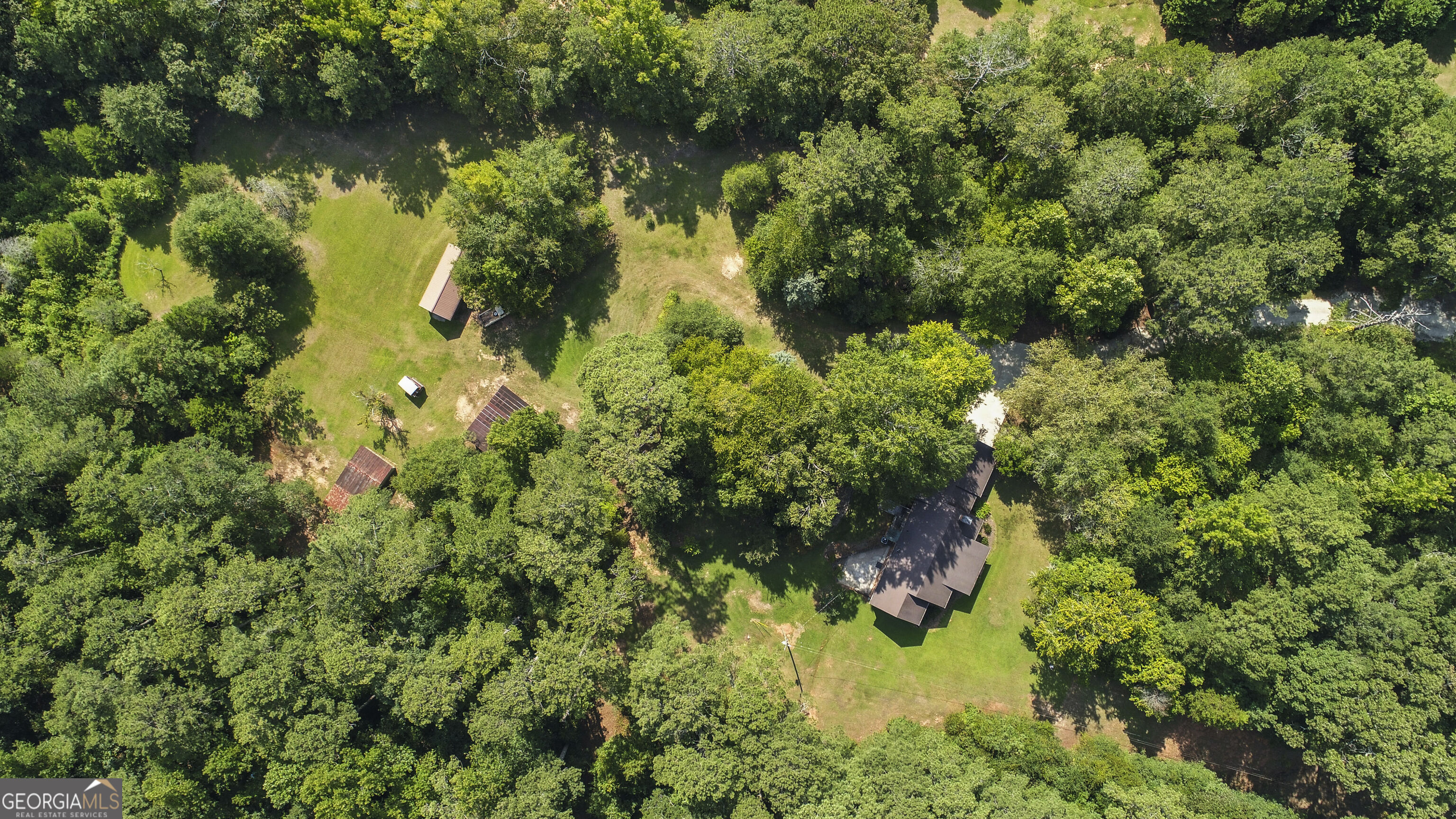 624 Old Jackson Road Property Photo 4