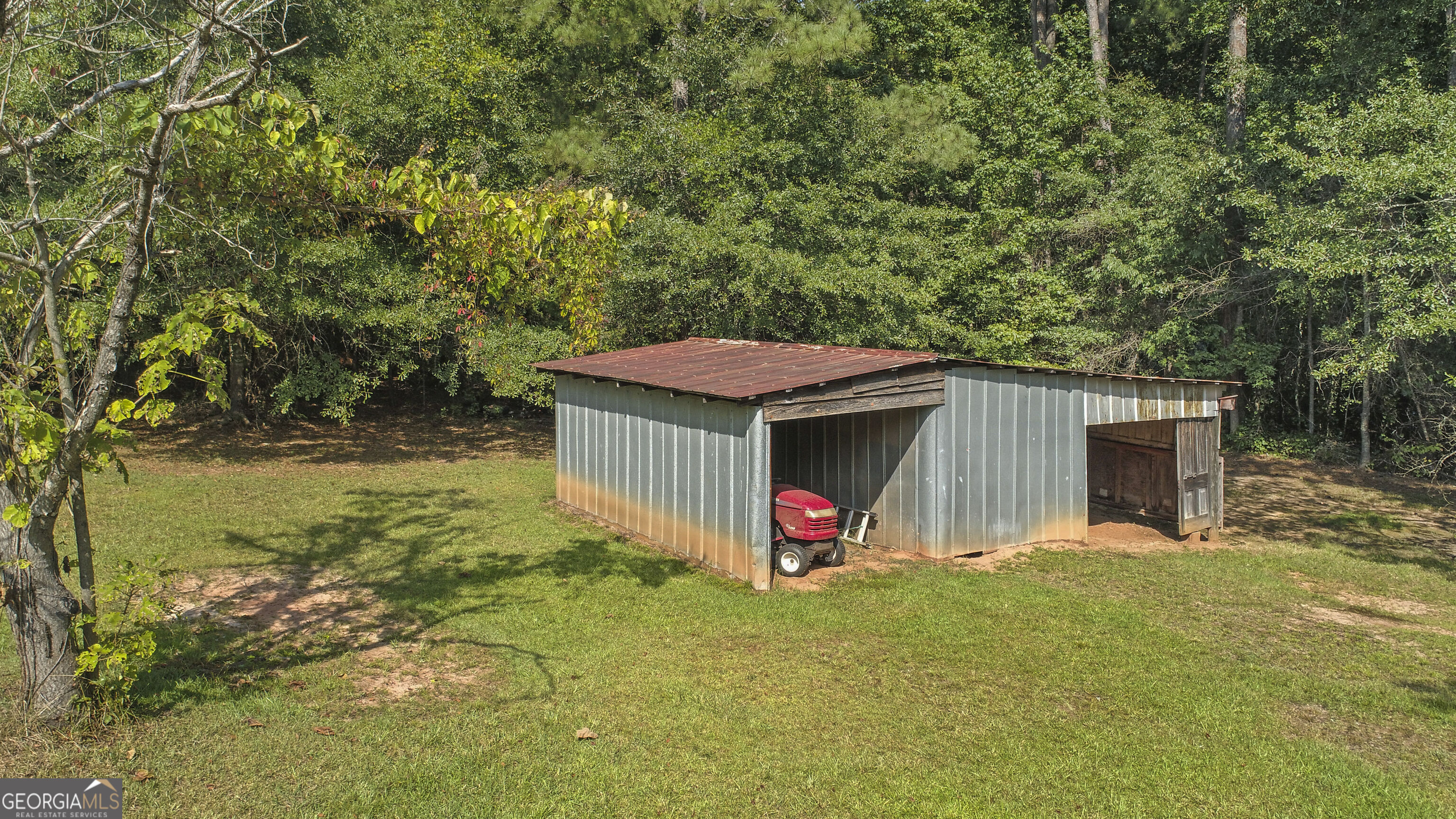 624 Old Jackson Road Property Photo 9