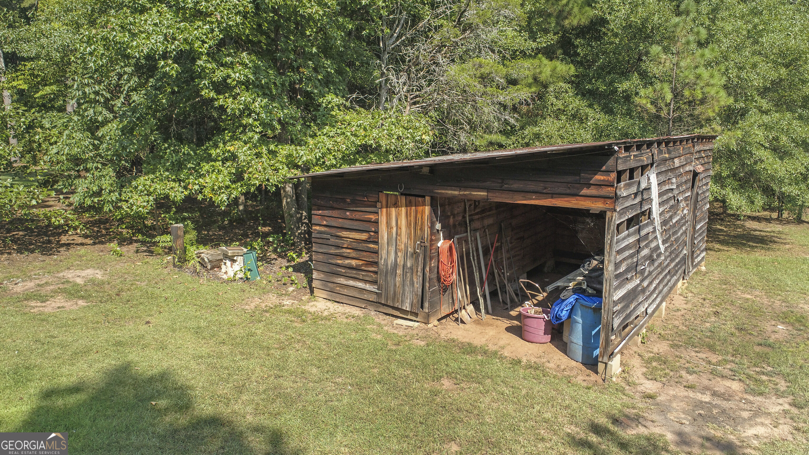624 Old Jackson Road Property Photo 11