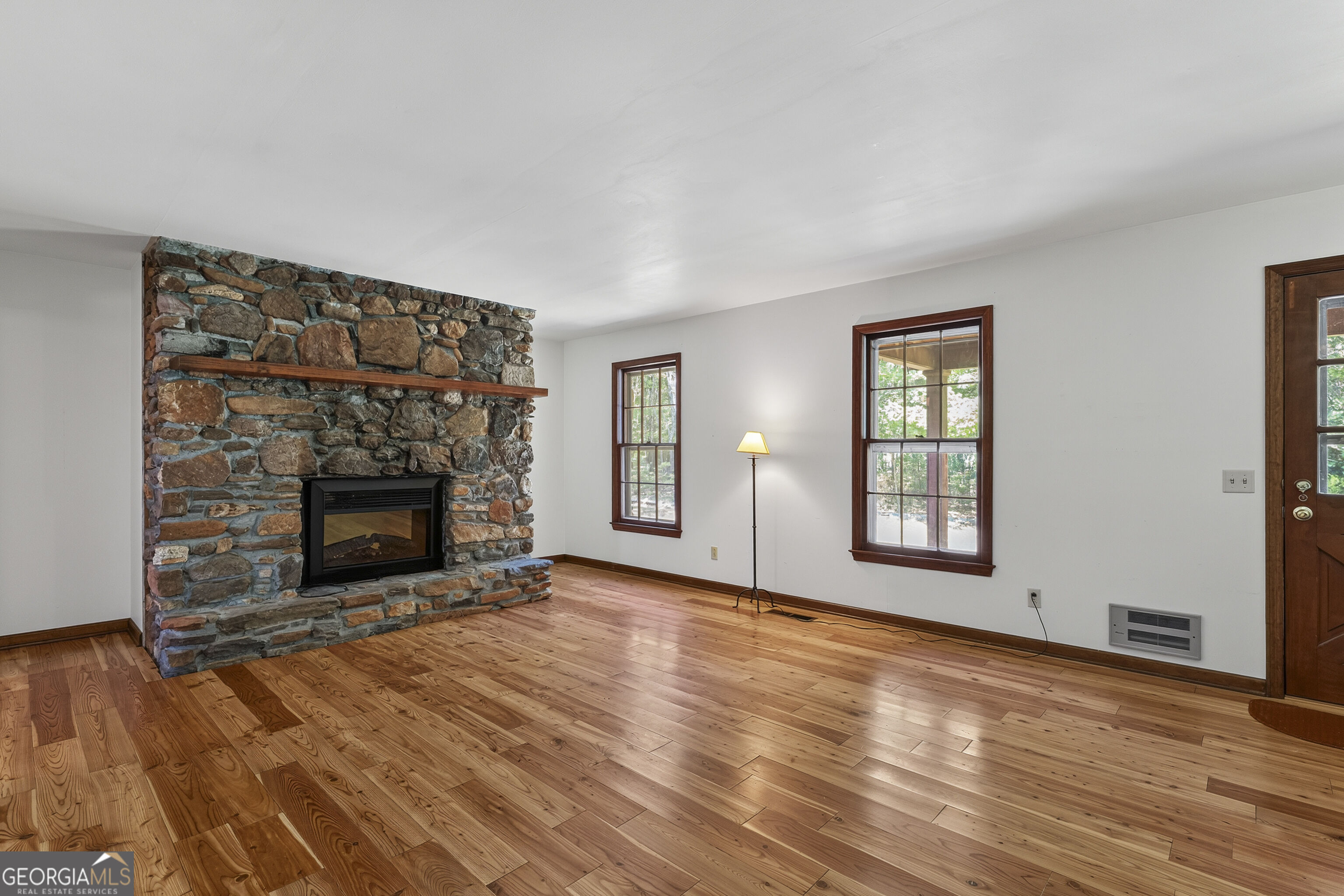 624 Old Jackson Road Property Photo 16