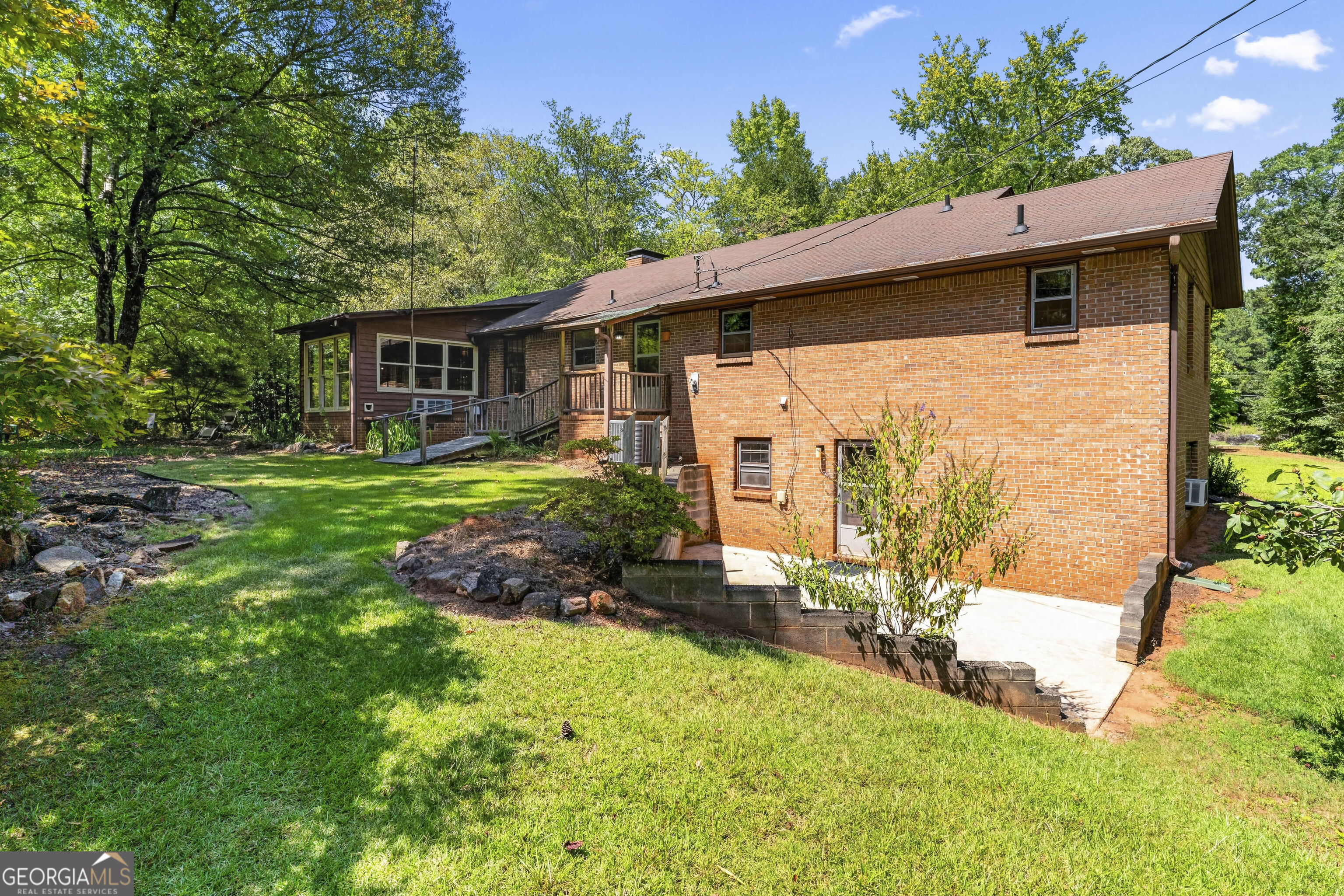 624 Old Jackson Road Property Photo 33