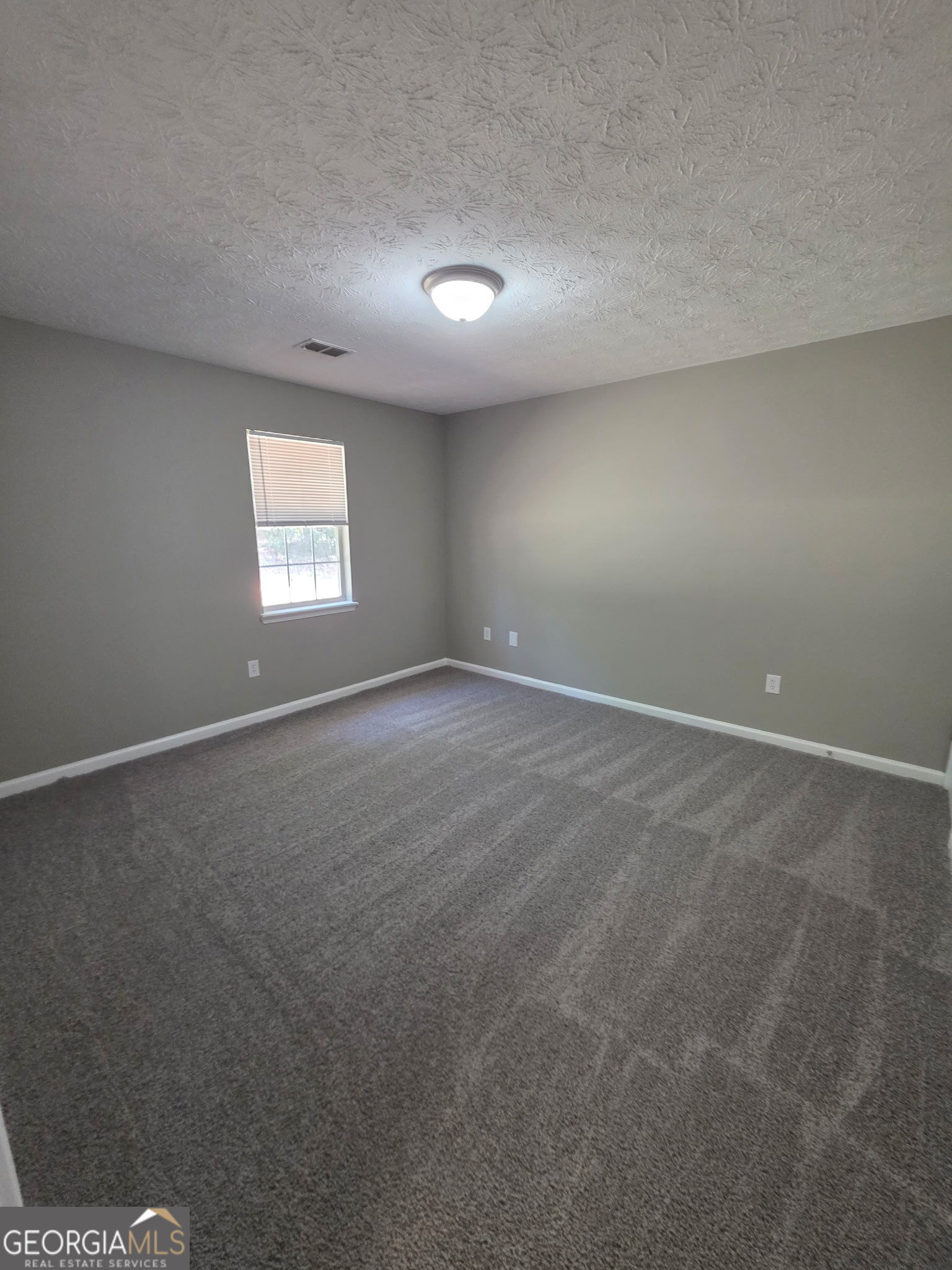 355 Big Oak Circle Property Photo 9